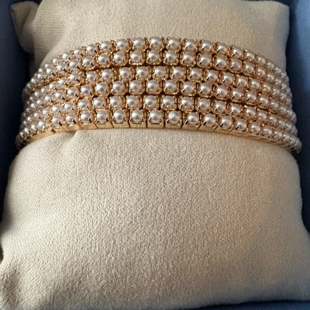 NEW House of Harlow 1960 gold bracelet set